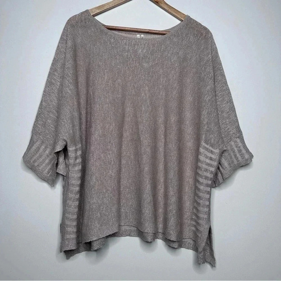Anthropologie Alicia Shimmer Poncho Sweater Size Medium - Picture 3 of 11